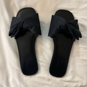Kate Spade Bikini Slide Sandals . Size 8.5 (Great Condition)